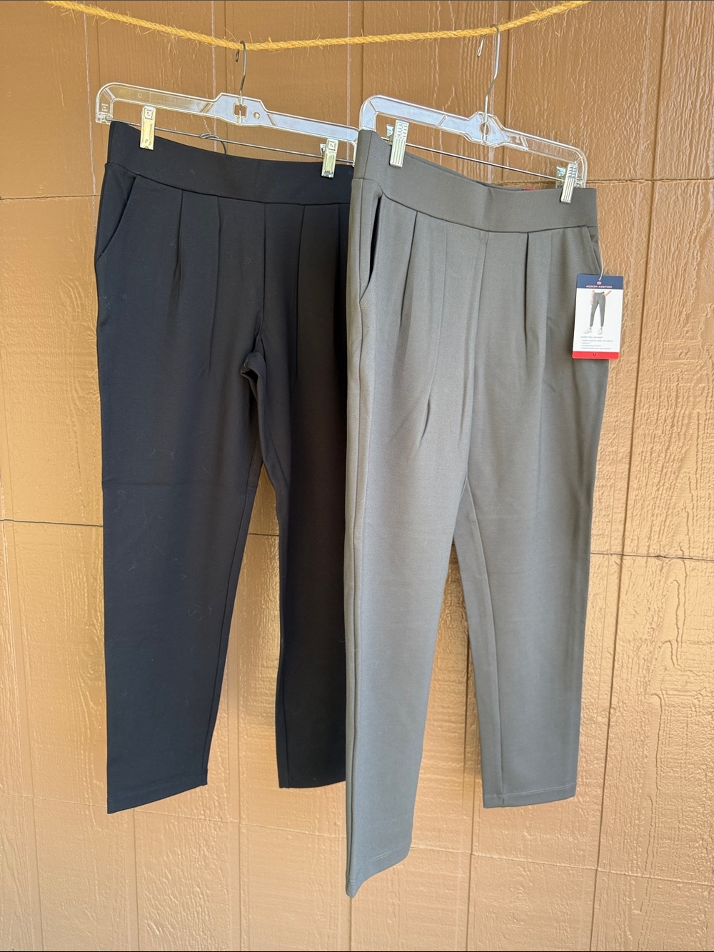 NWT Women's Pull-On Ponte Pants in Black and Gray